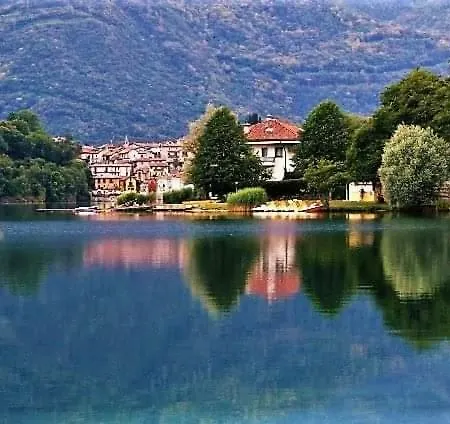 Casa Delle Rose Apartment Verbania Exterior photo